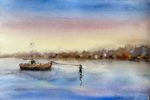 Tablou Vas ancorat la apus, acuarela cu barca de pescuit pe apa linistita si cer in nuante de albastru si roz