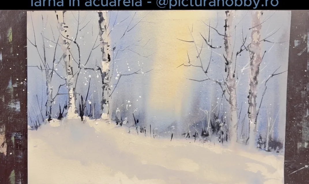 Fulgi de zapada stropiti cu alb peste padurea pictata in acuarela