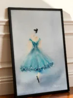 Apropiere pe tabloul cu balerina in rochie turcoaz, sprijinit de perete pe parchet